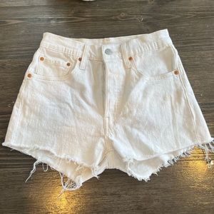 LEVIS High Waisted Jeans Shorts